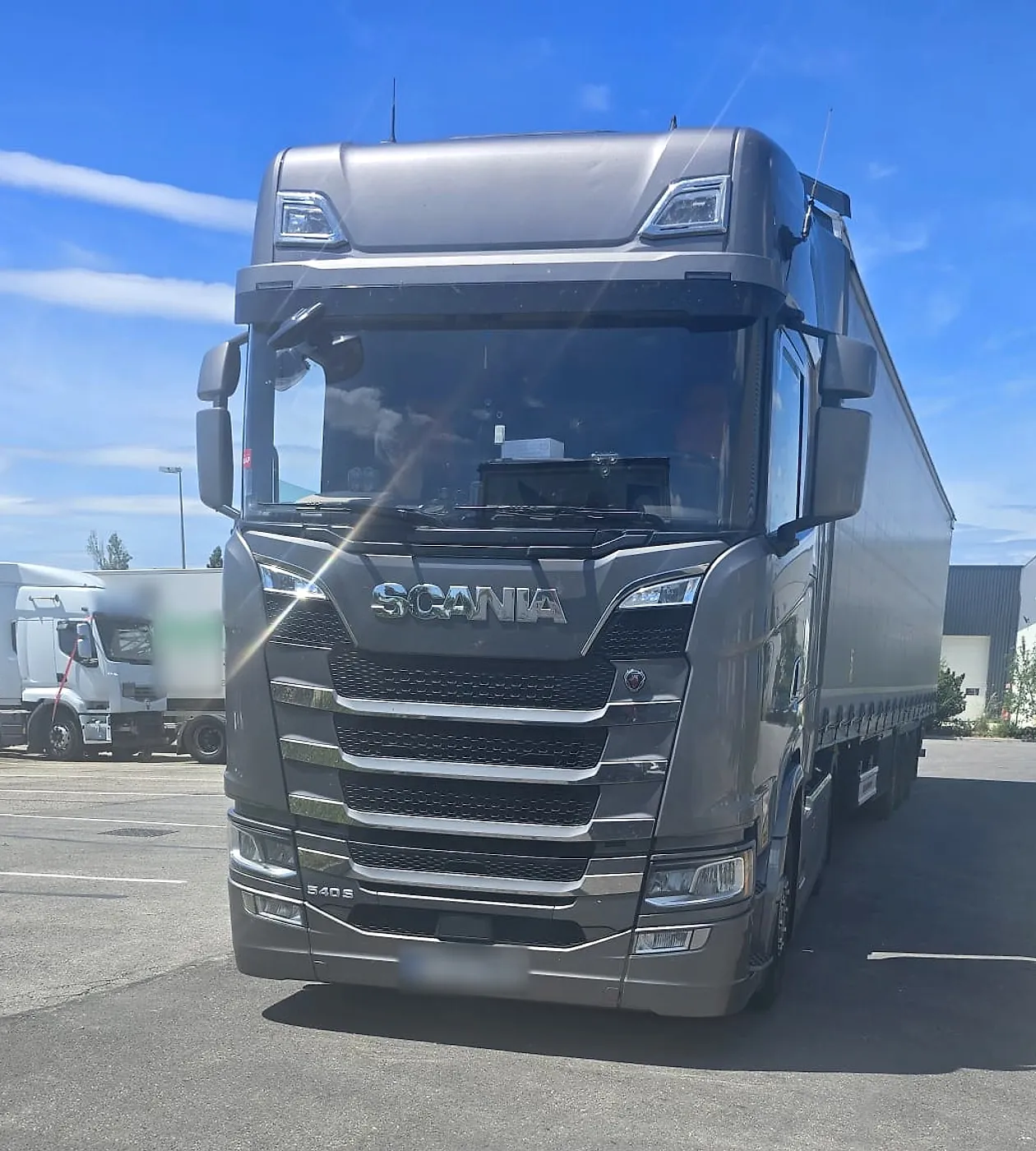 Scania truck and semi-trailer from the Bos Forest fleet